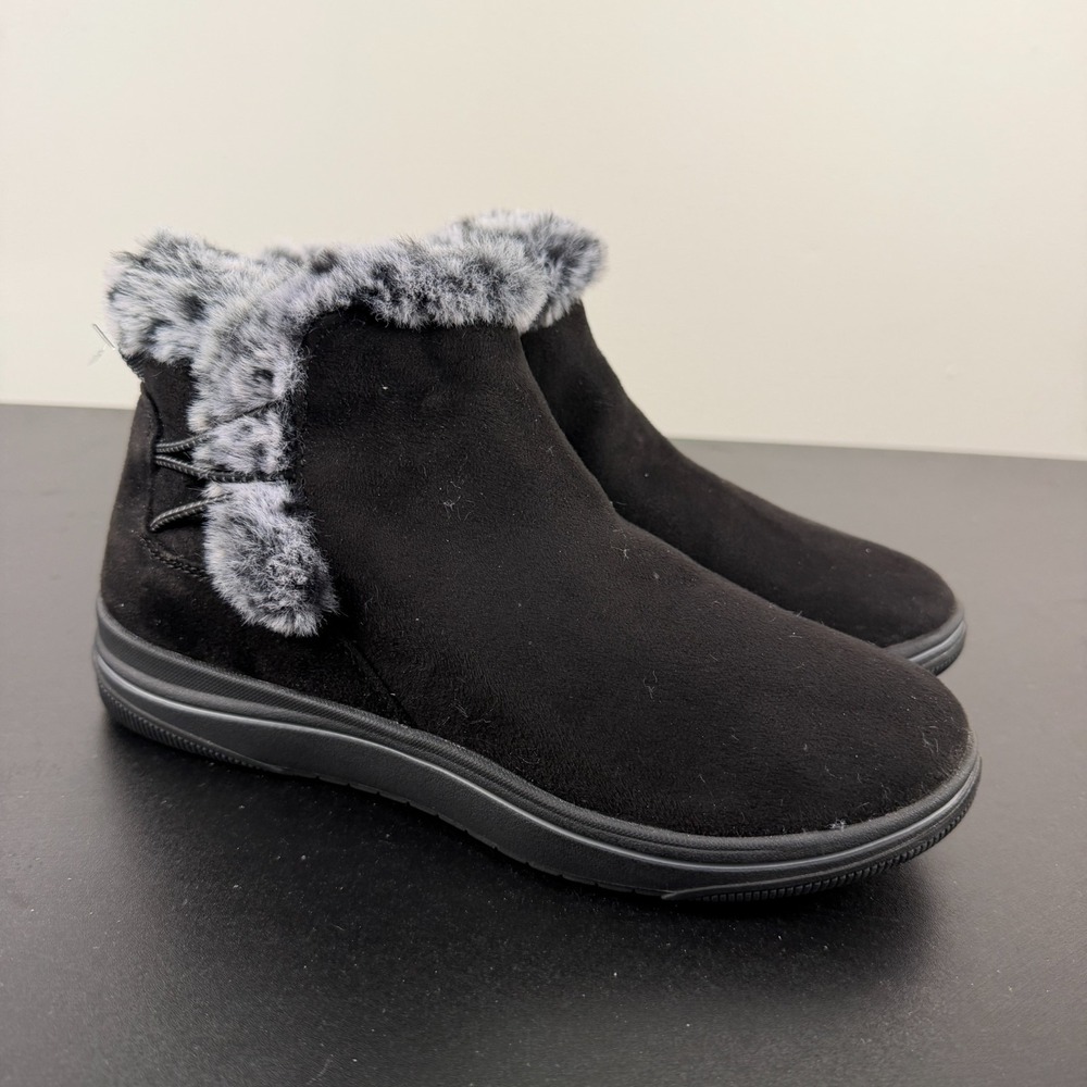 Clarks Cloudsteppers Breeze Fur Ankle Boots Women's 7M Black Faux Fur Lined Cozy